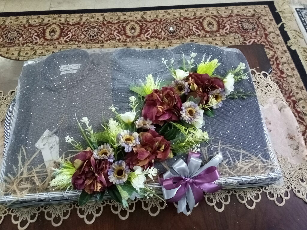 Wedding Gift Wrapping